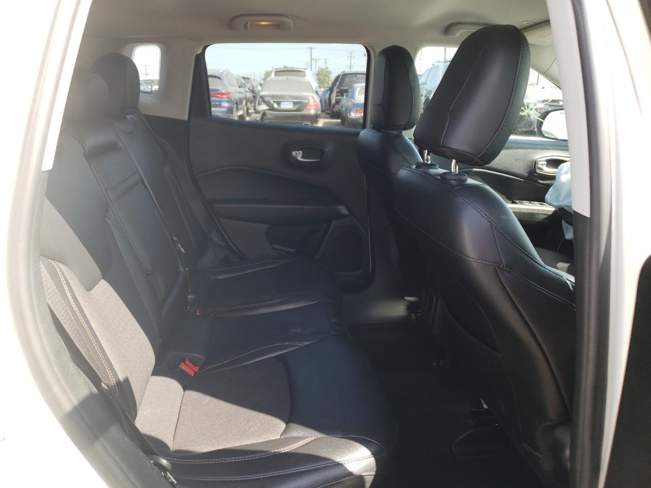 Photo 6 from auction – 2018 JEEP COMPASS LA with VIN 3C4NJCBB7JT411600