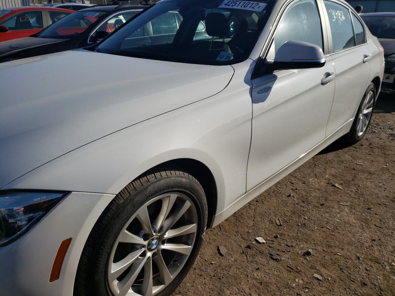 Photo 9 from auction – 2018 BMW 320 XI with VIN WBA8E5G55JNU46603