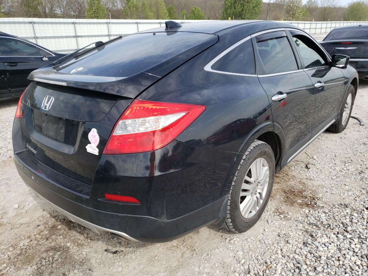 Photo 4 from auction – 2015 HONDA CROSSTOUR with VIN 5J6TF3H57FL000642