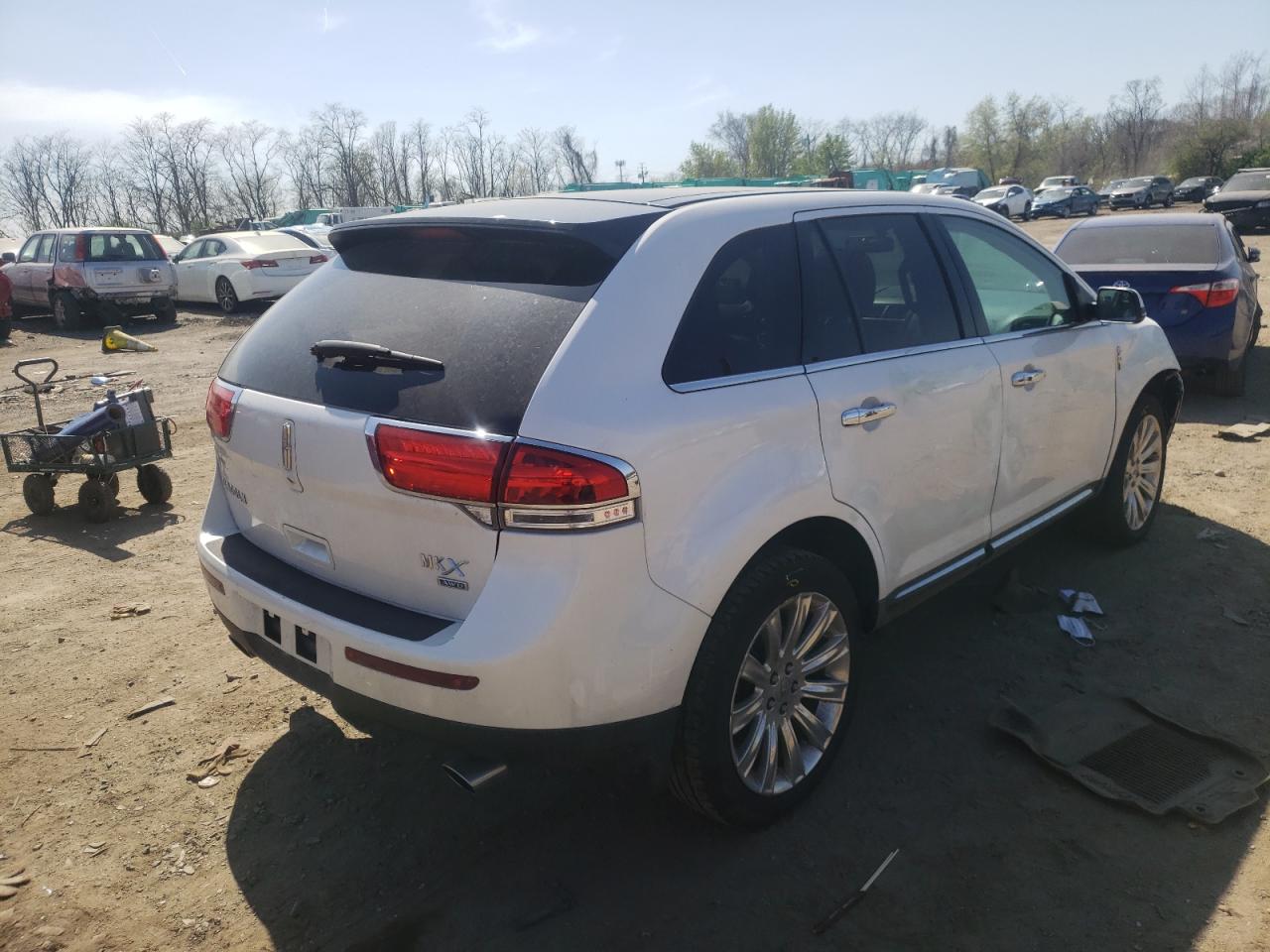 Photo 4 from auction – 2013 LINCOLN MKX with VIN 2LMDJ8JK2DBL43717