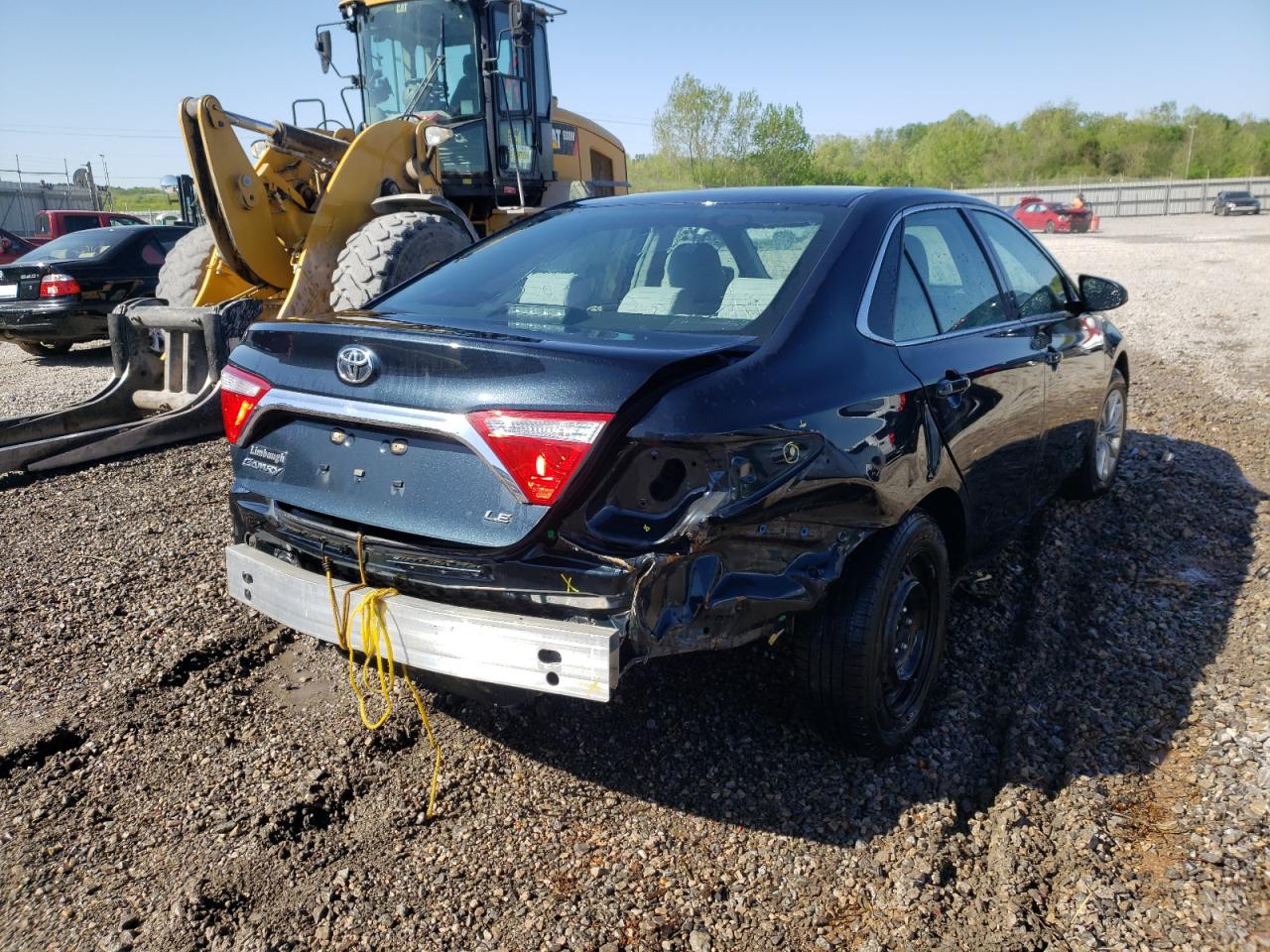 Photo 4 from auction – 2015 TOYOTA CAMRY LE with VIN 4T1BF1FK5FU095674