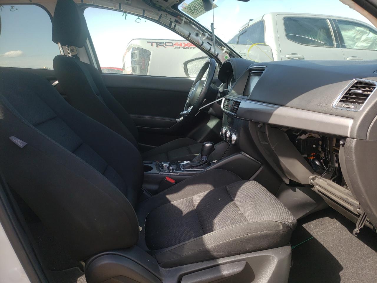 Photo 5 from auction – 2016 MAZDA CX-5 TOURI with VIN JM3KE4CY9G0729604