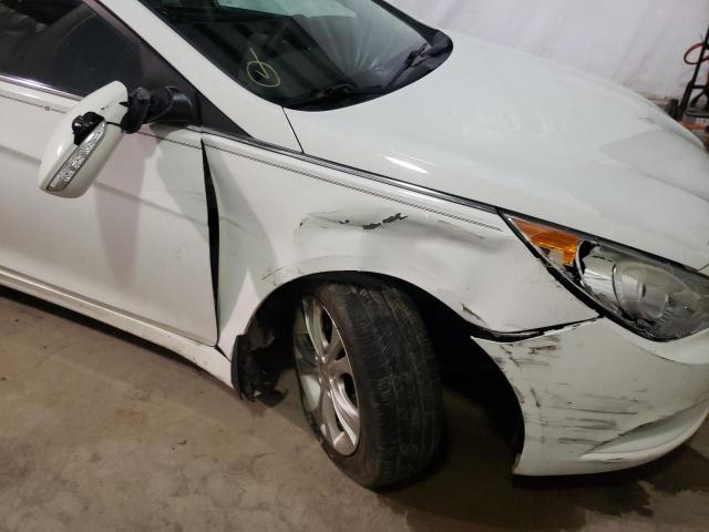 Photo 9 from auction – 2011 HYUNDAI SONATA SE with VIN 5NPEC4AC0BH120903