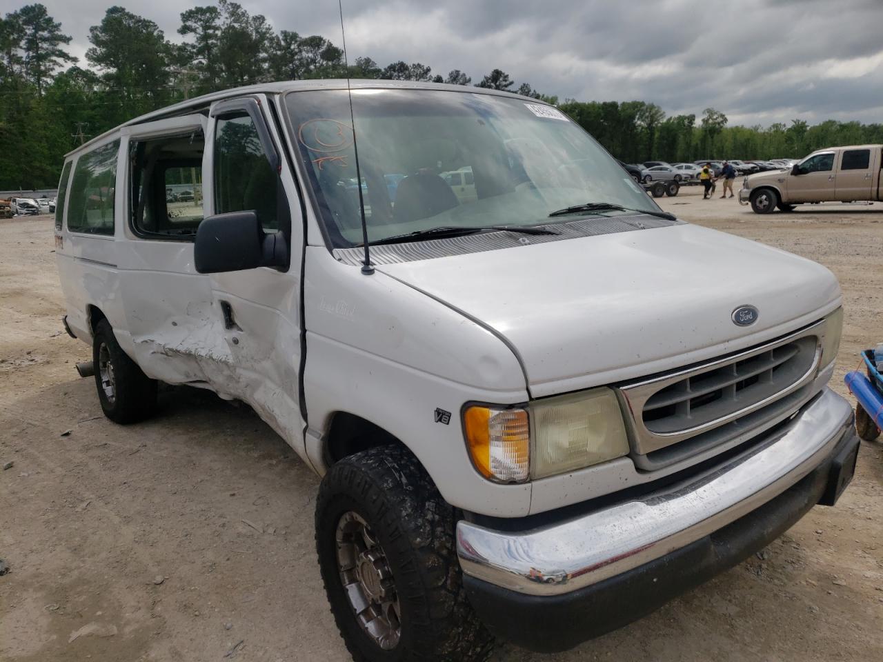 FORD ECONOLINE 2002 with VIN 1FBSS31L82HA64941 - Photo from auction