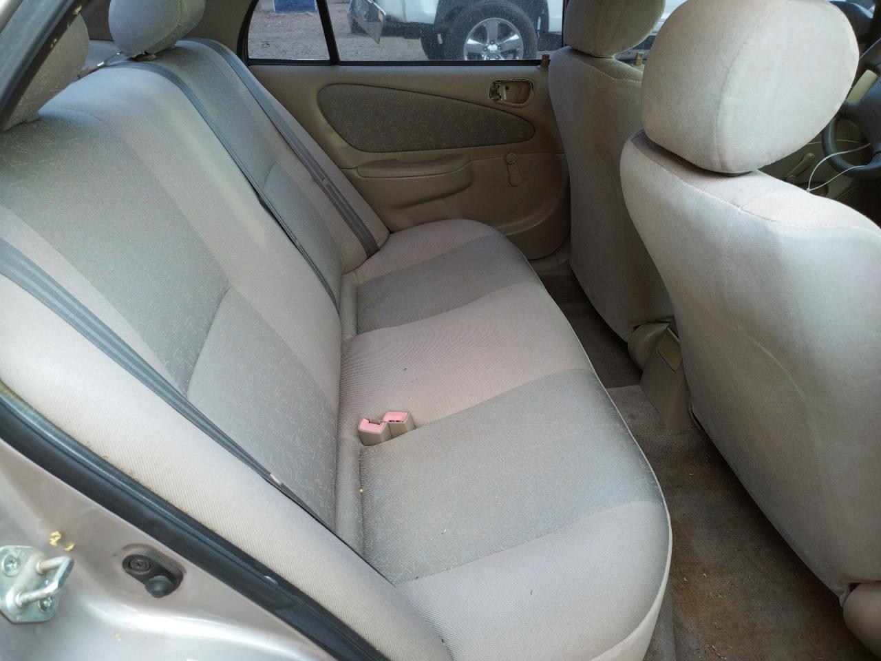 Photo 6 from auction – 2000 TOYOTA COROLLA VE with VIN 2T1BR12E4YC333395