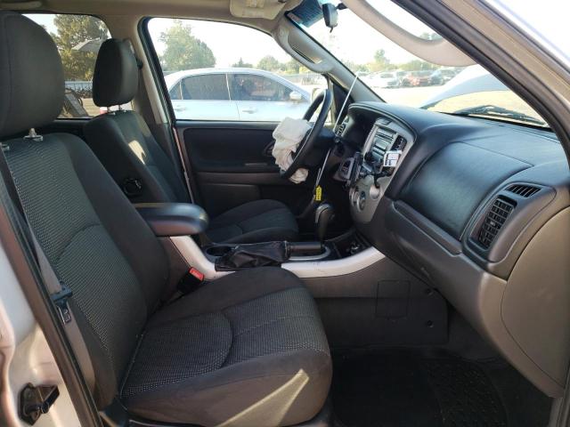 Photo 5 from auction – 2005 MAZDA TRIBUTE S with VIN 4F2YZ04155KM33126