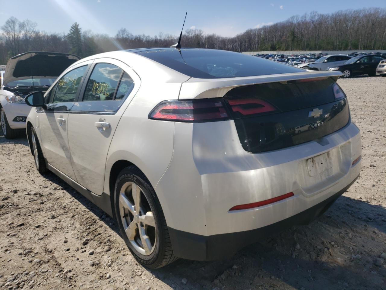 Photo 3 from auction – 2012 CHEVROLET VOLT with VIN 1G1RD6E47CU110706