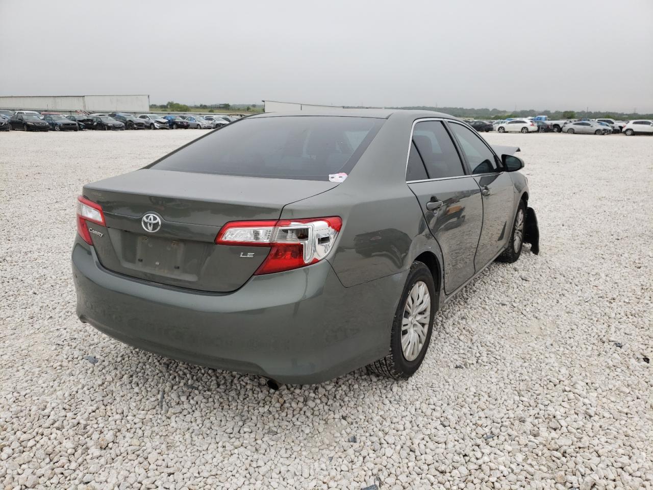 Photo 4 from auction – 2014 TOYOTA CAMRY L with VIN 4T4BF1FK1ER392056