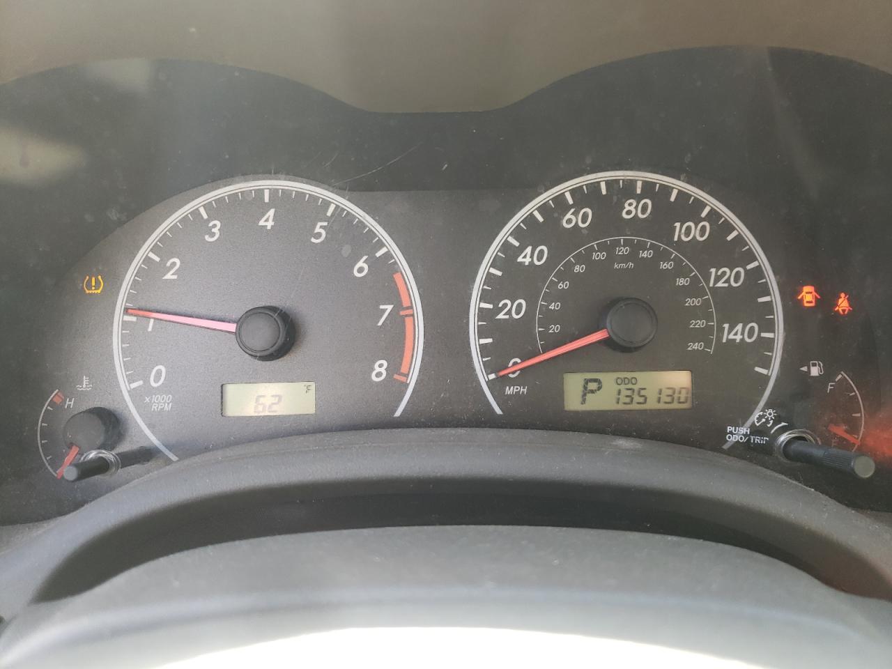 Photo 8 from auction – 2010 TOYOTA COROLLA BA with VIN 2T1BU4EE5AC385748