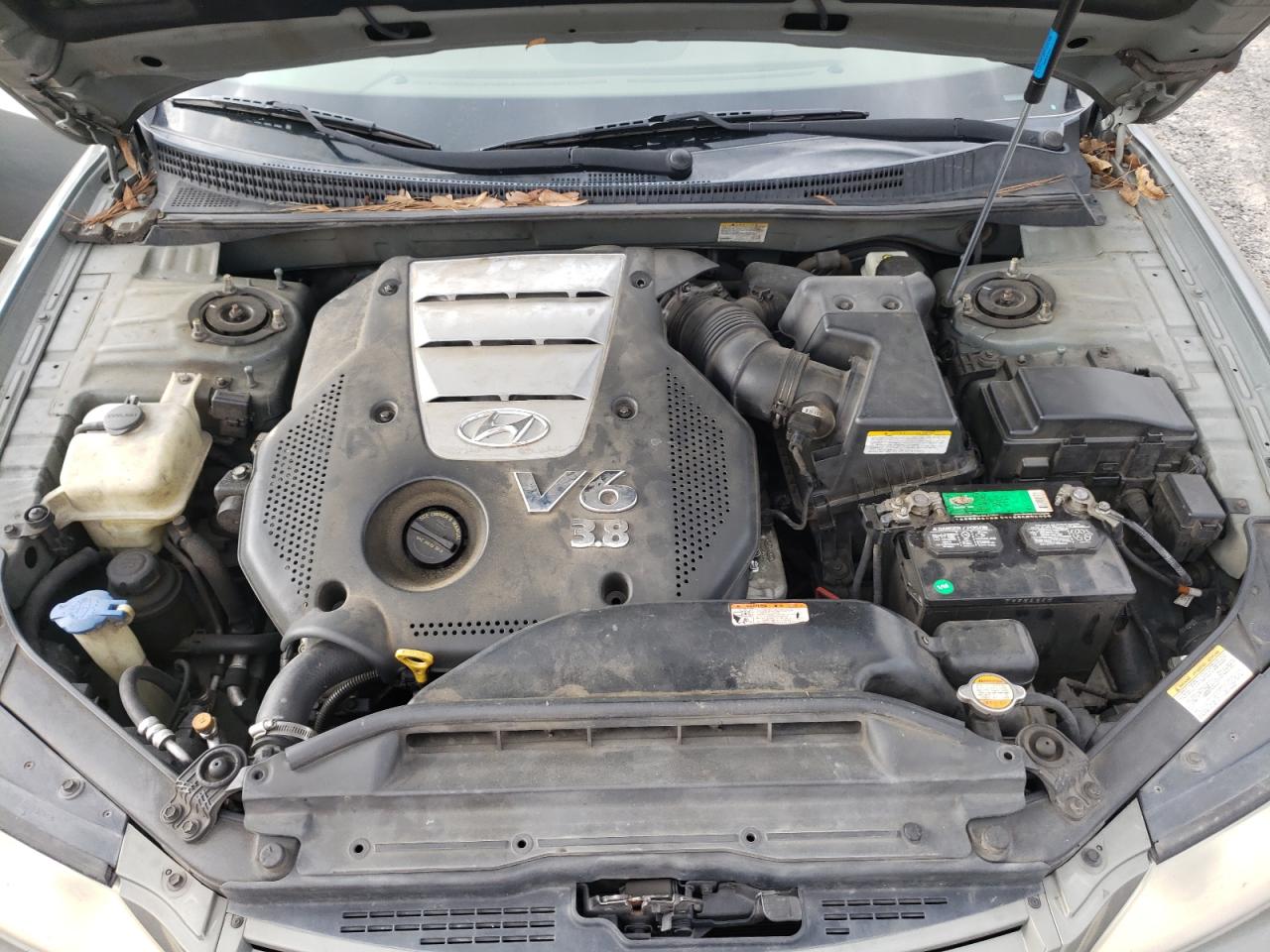 Photo 7 from auction – 2006 HYUNDAI AZERA SE with VIN KMHFC46F36A112861