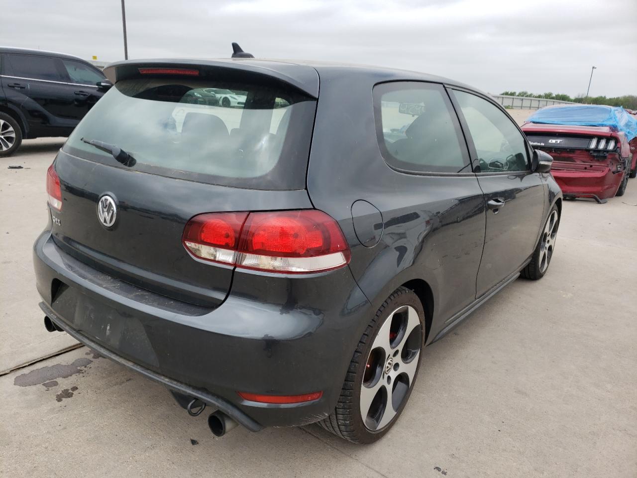 Photo 4 from auction – 2011 VOLKSWAGEN GTI with VIN WVWFV7AJ2BW076279