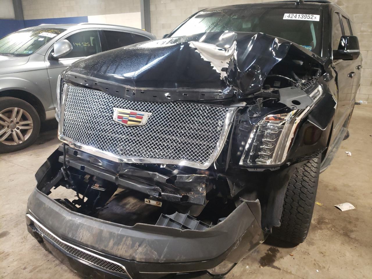 Photo 9 from auction – 2015 CADILLAC ESCALADE L with VIN 1GYS4MKJ5FR744315
