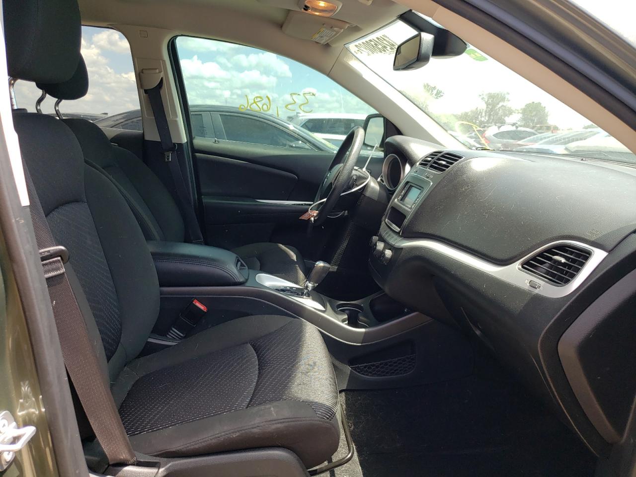 Photo 5 from auction – 2019 DODGE JOURNEY SE with VIN 3C4PDCBB9KT694258
