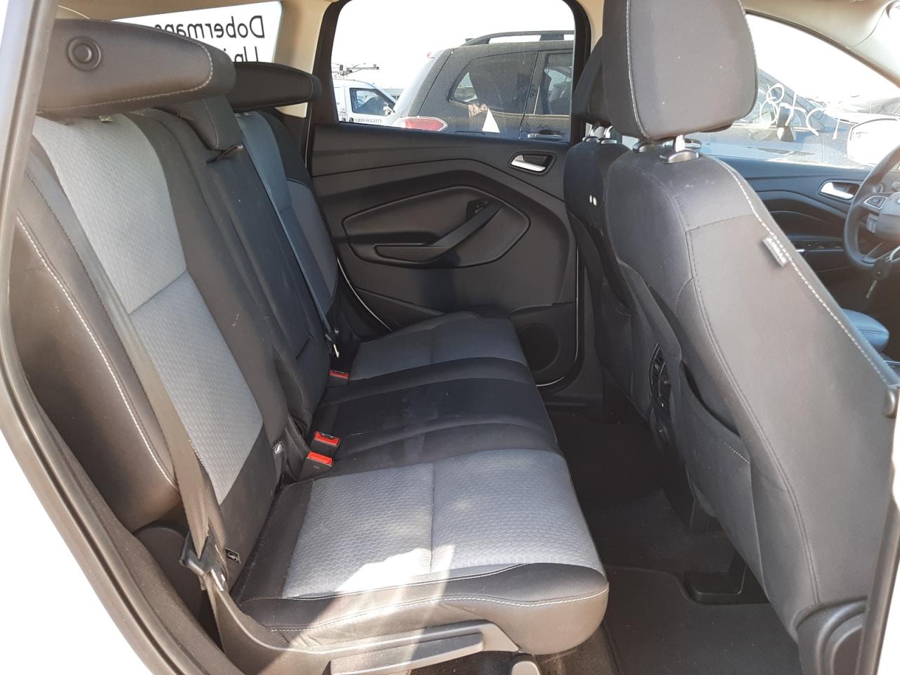 Photo 6 from auction – 2017 FORD ESCAPE SE with VIN 1FMCU0GD0HUC02167
