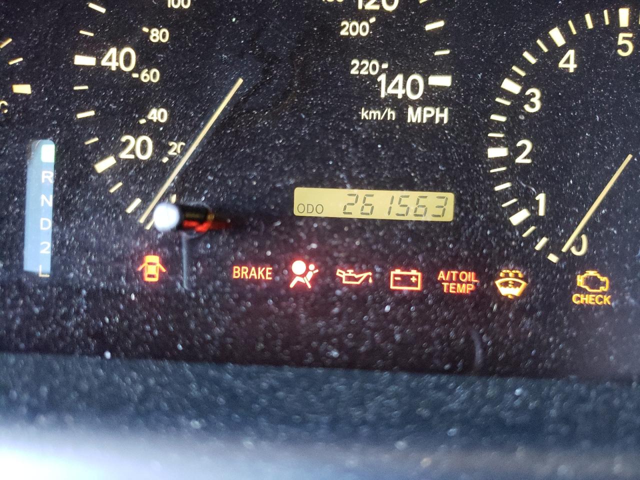 Photo 8 from auction – 2003 LEXUS RX 300 with VIN JTJHF10U930306321