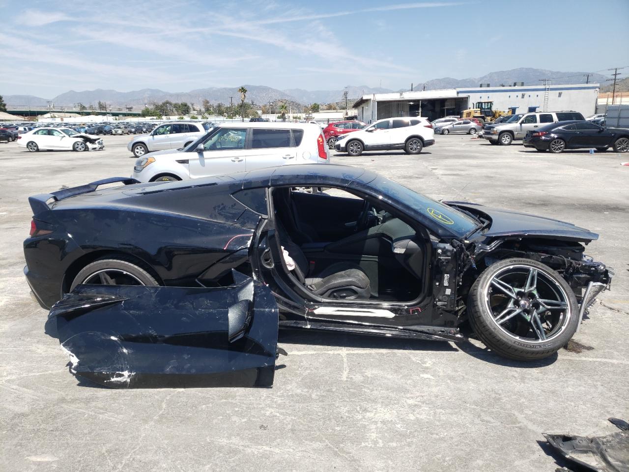 Photo 9 from auction – 2021 CHEVROLET CORVETTE S with VIN 1G1YA2D49M5125976