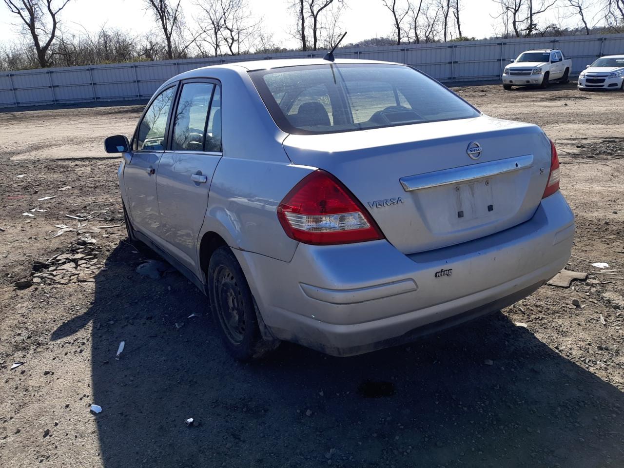Photo 3 from auction – 2007 NISSAN VERSA with VIN 3N1BC11E17L456847