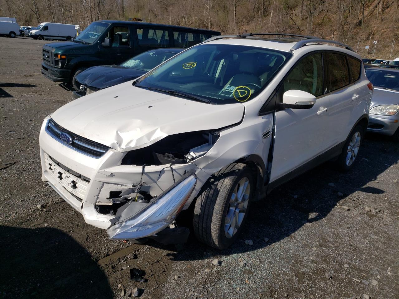 Photo 2 from auction – 2014 FORD ESCAPE TIT with VIN 1FMCU9J9XEUA26880