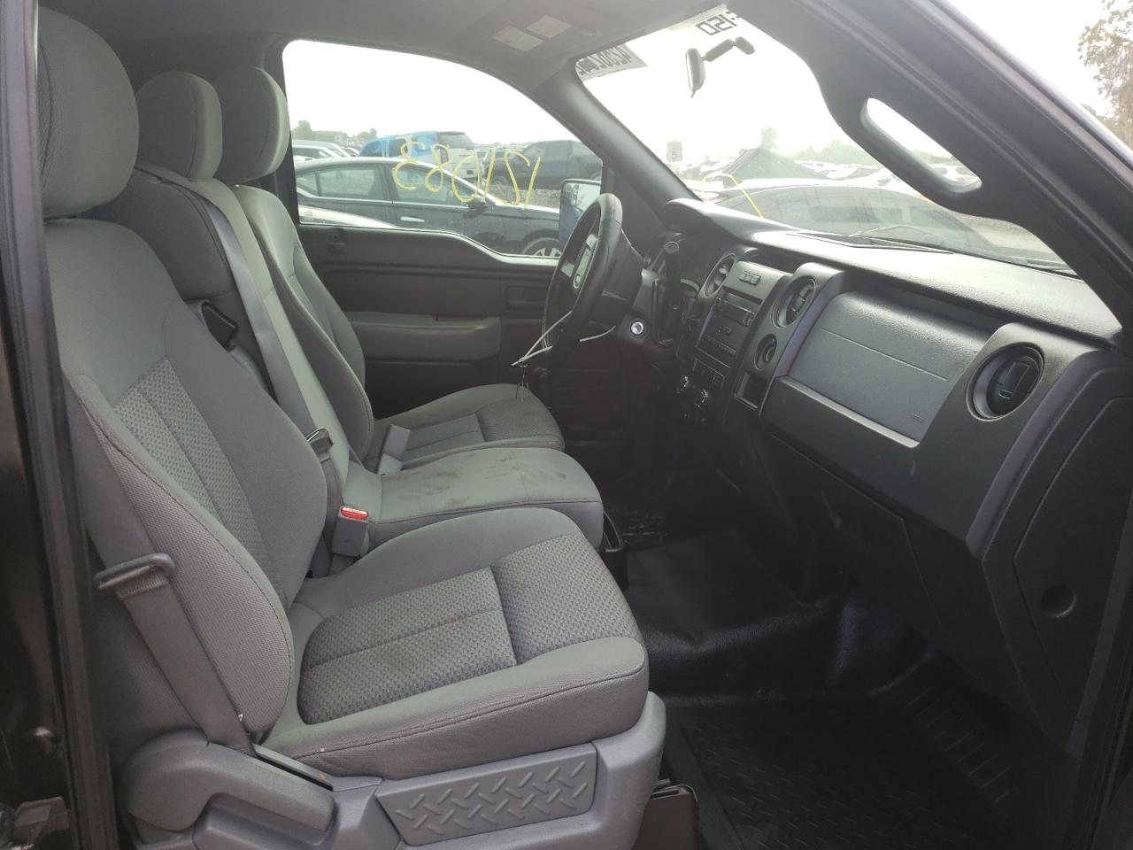 Photo 5 from auction – 2011 FORD F150 with VIN 1FTMF1CM2BFD22224