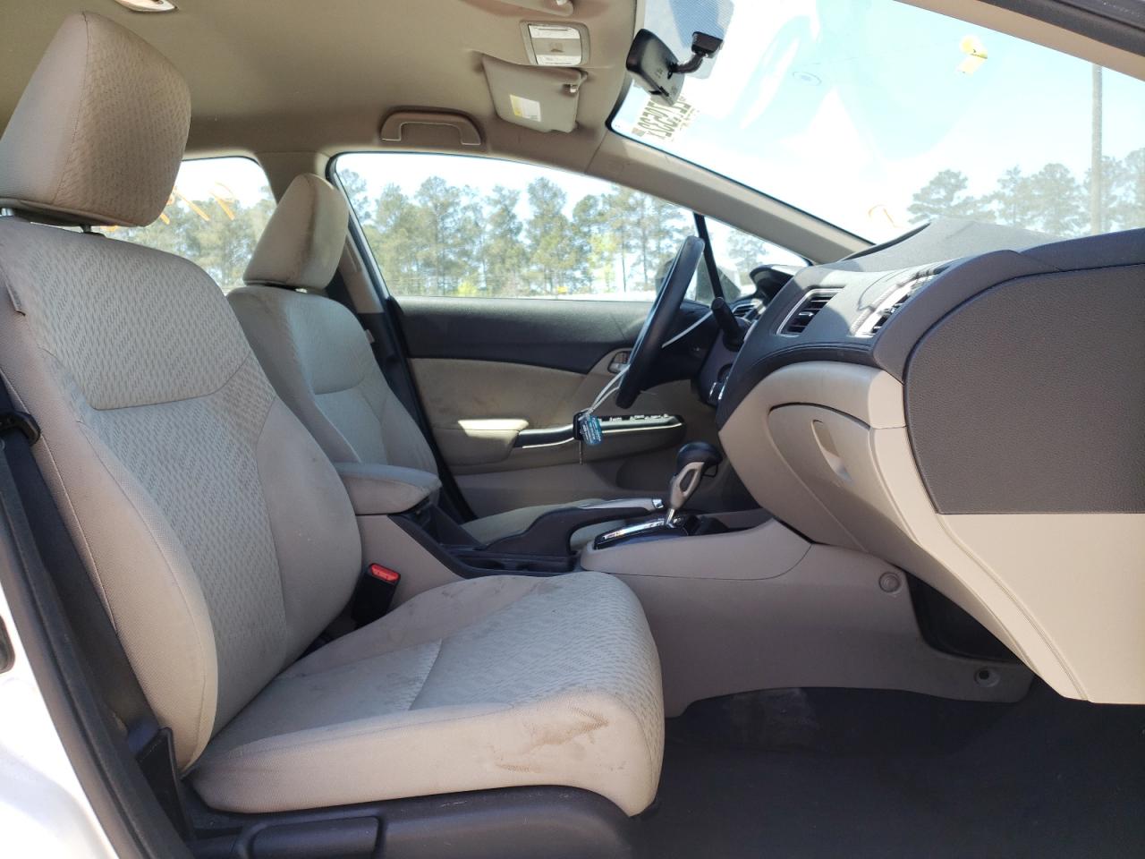 Foto 5 de la subasta – 2014 HONDA CIVIC LX con VIN 19XFB2F54EE024688
