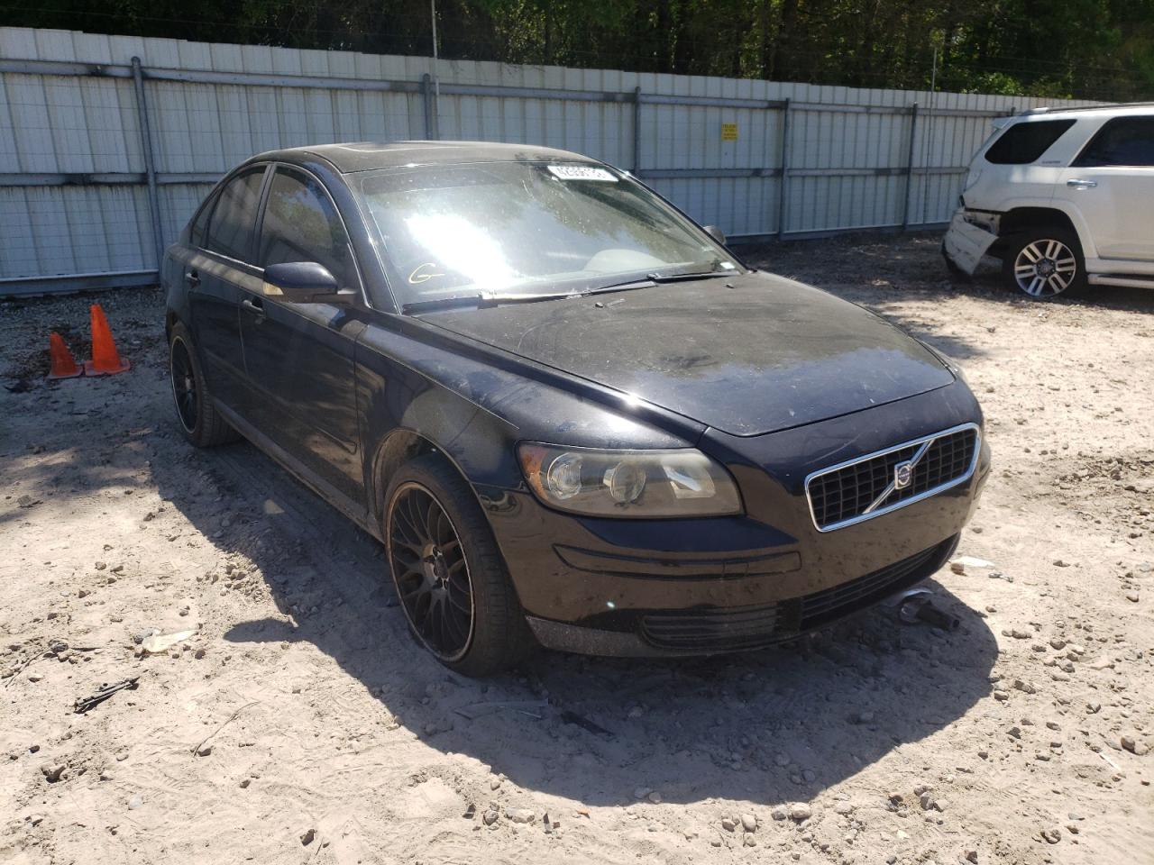 VOLVO S40 2.4I 2006 with VIN YV1MS382062152533 - Photo from auction