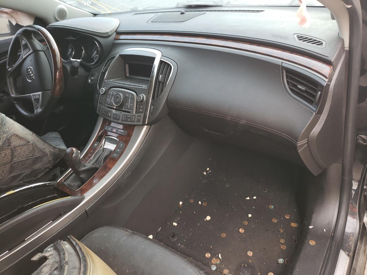Фото 9 с аукциона – 2010 BUICK LACROSSE C с VIN 1G4GE5EV2AF309867