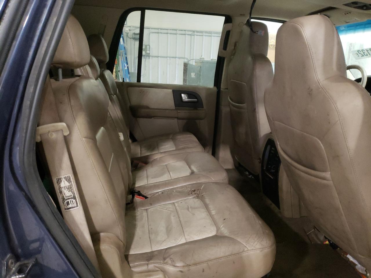 Photo 6 from auction – 2003 FORD EXPEDITION with VIN 1FMFU18L33LA93193