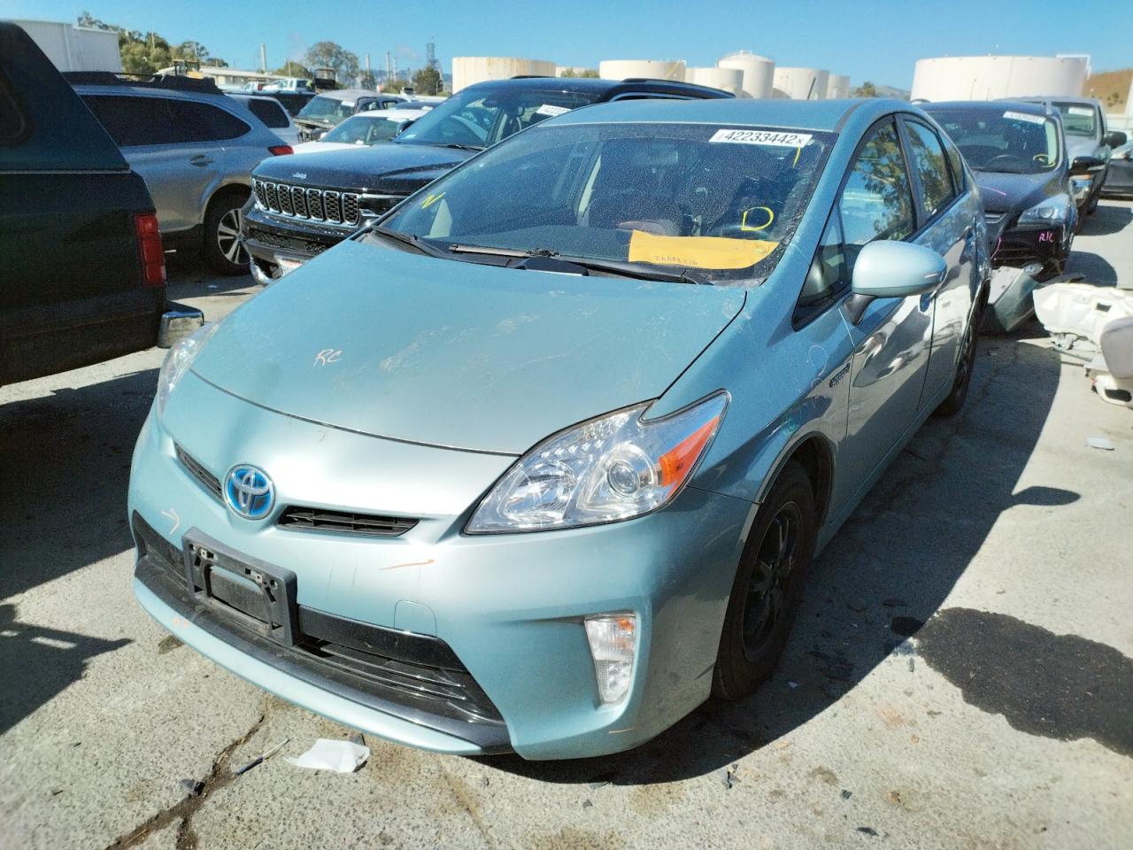 Photo 2 from auction – 2015 TOYOTA PRIUS with VIN JTDKN3DU3F1962613