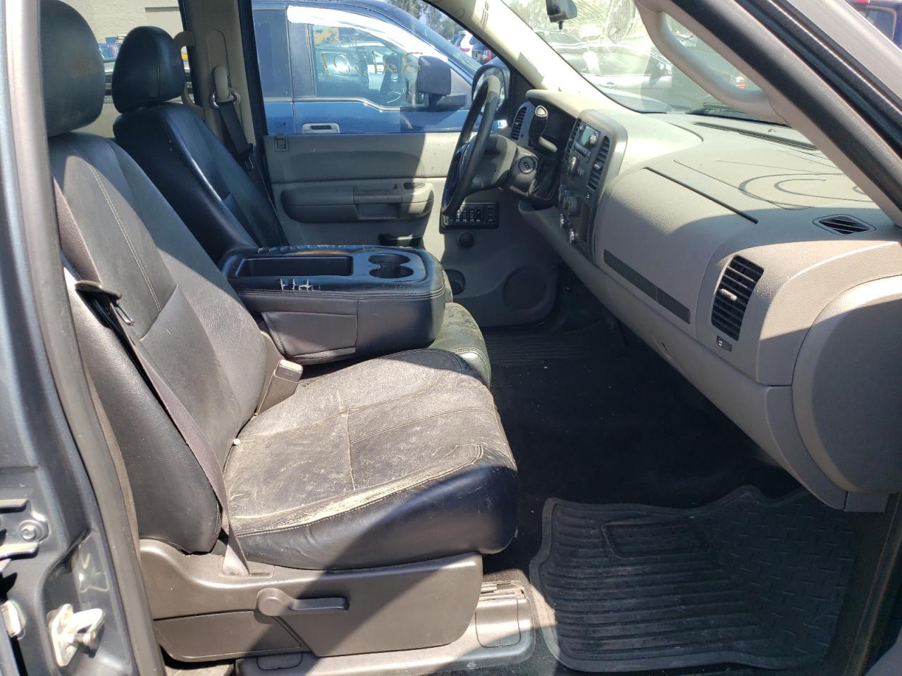 Photo 5 from auction – 2007 GMC NEW SIERRA with VIN 2GTEC13C671525488
