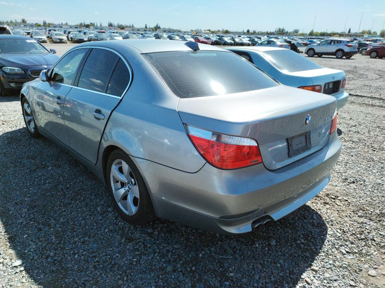 Photo 3 from auction – 2004 BMW 530 I with VIN WBANA73524B065586