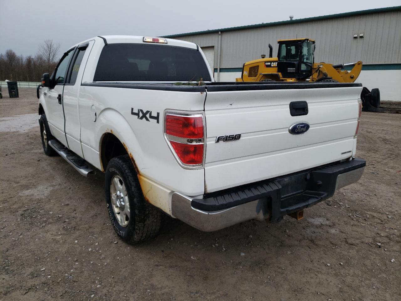 Photo 3 from auction – 2013 FORD F150 SUPER with VIN 1FTFX1EF0DKG53334