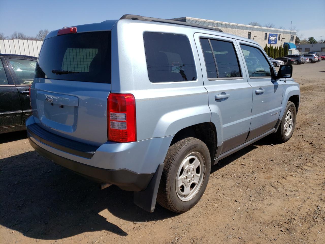 Photo 4 from auction – 2014 JEEP PATRIOT SP with VIN 1C4NJPBA2ED553363