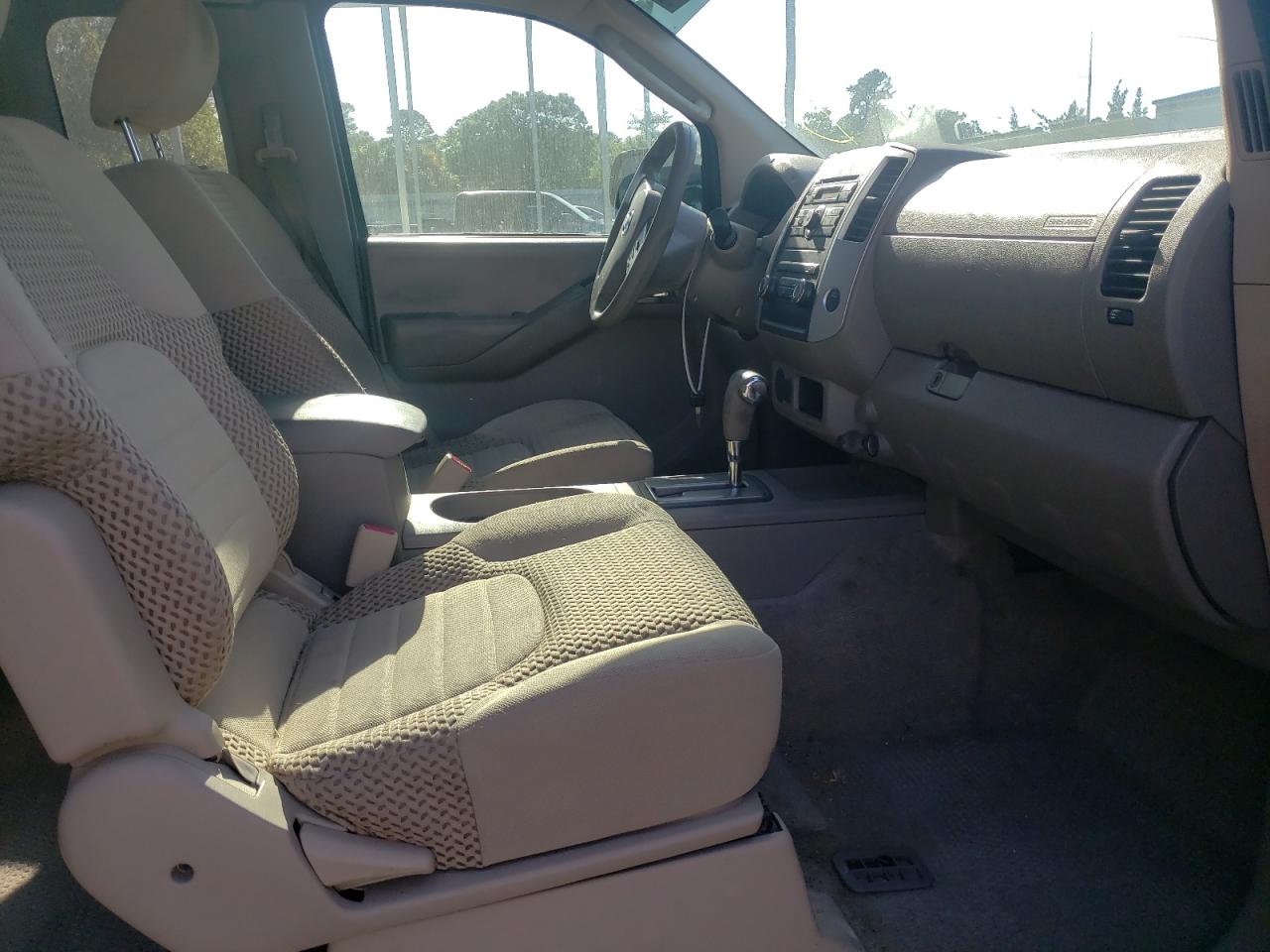 Фото 5 с аукциона – 2011 NISSAN FRONTIER S с VIN 1N6BD0CT1BC424644