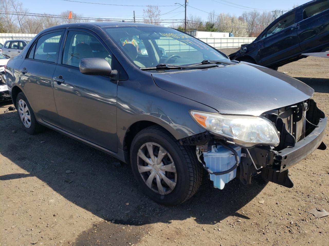 TOYOTA COROLLA BA 2010 مع رقم تعريف المركبة 2T1BU4EE2AC464911 - صورة من المزاد
