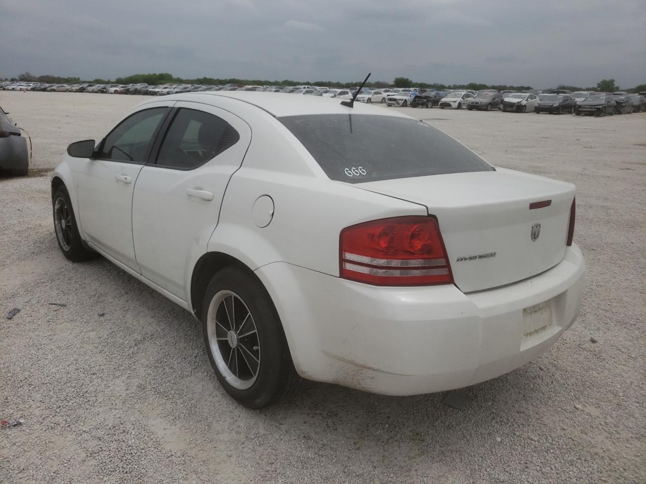 Photo 3 from auction – 2008 DODGE AVENGER SE with VIN 1B3LC46JX8N228423