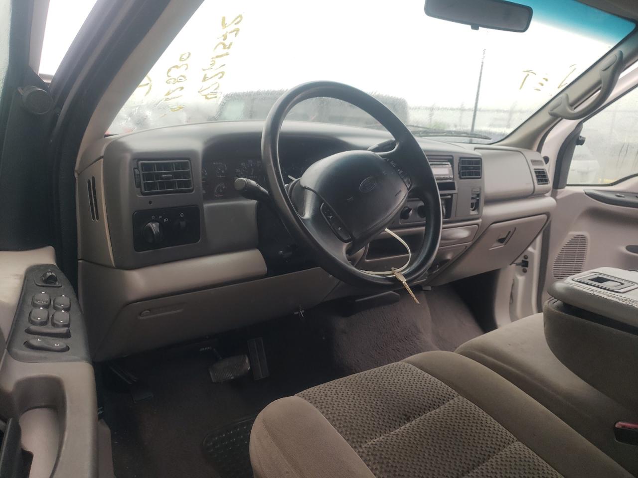 Photo 9 from auction – 2001 FORD F250 SUPER with VIN 3FTNW20L61MA12839