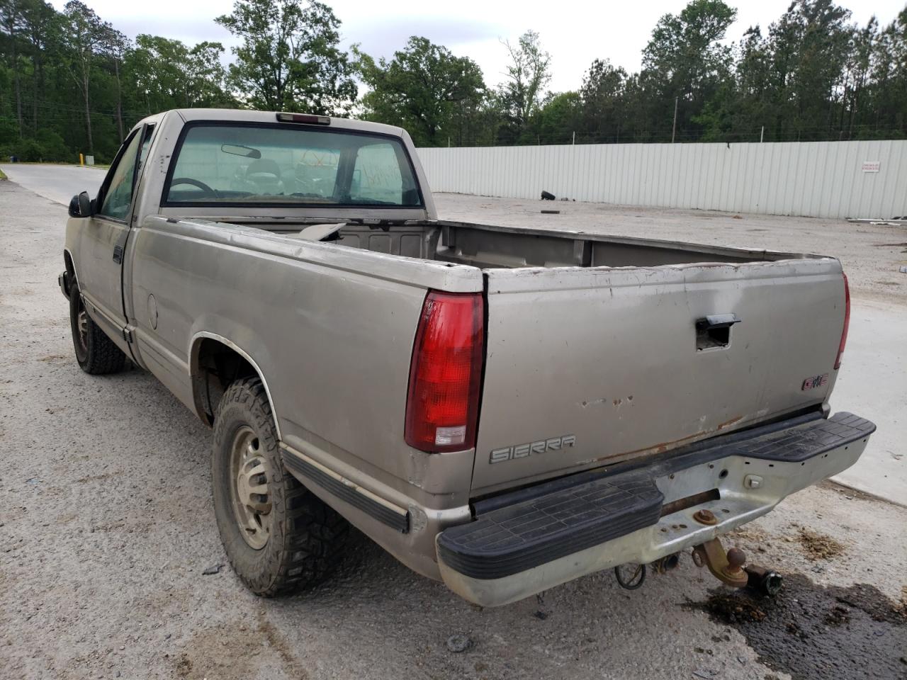 Photo 3 from auction – 2000 GMC SIERRA C35 with VIN 1GTGC34R5YR201304