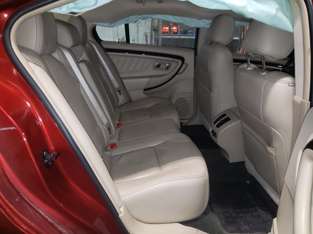 Photo 6 from auction – 2014 FORD TAURUS LIM with VIN 1FAHP2J80EG138057