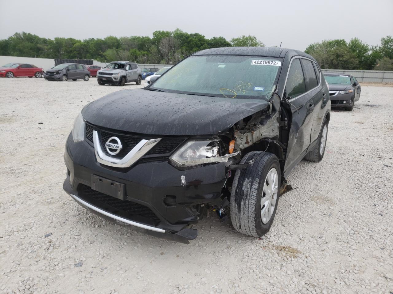 Photo 2 from auction – 2016 NISSAN ROGUE S with VIN JN8AT2MT0GW010972