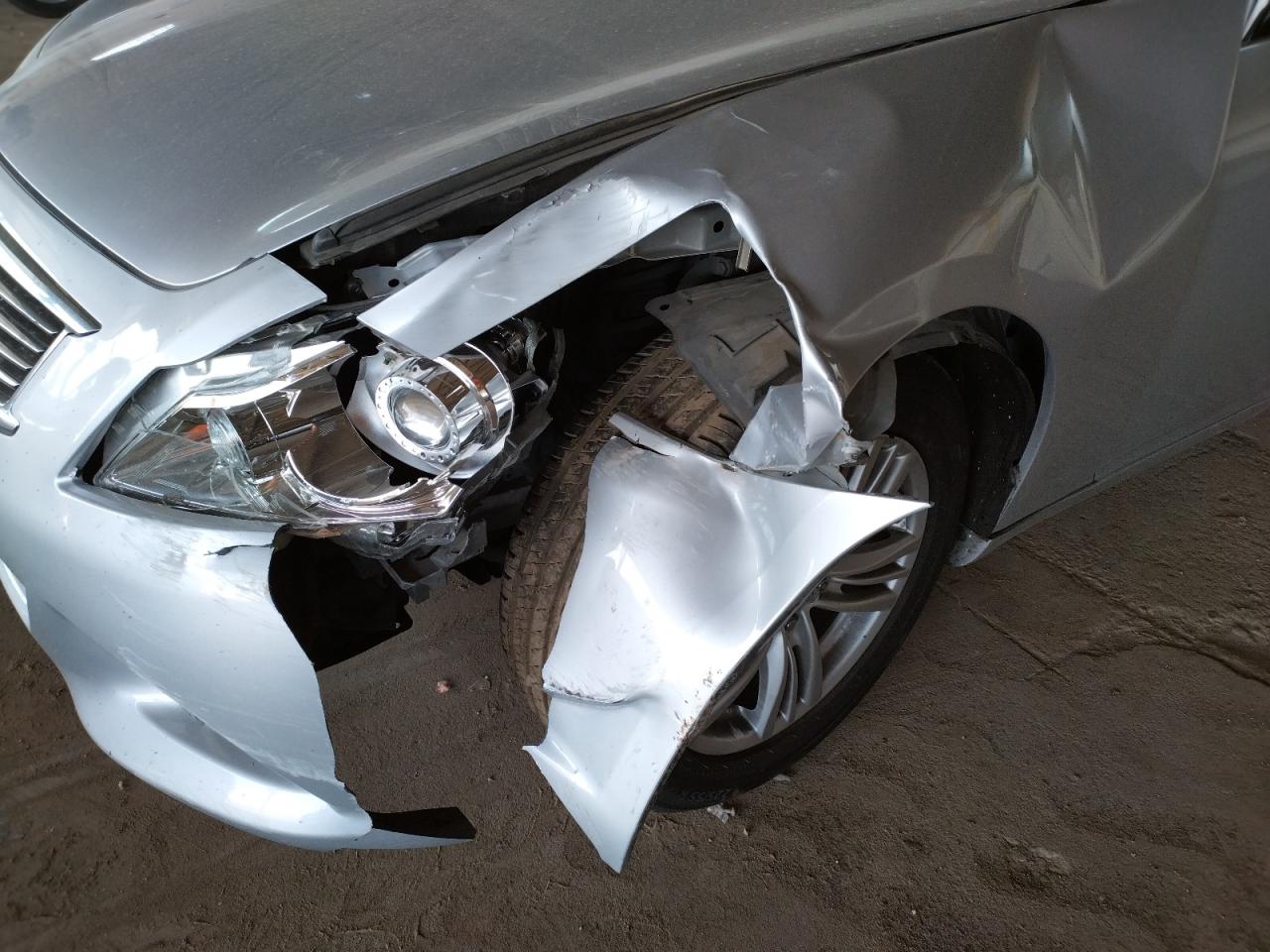 Photo 9 from auction – 2012 INFINITI G25 BASE with VIN JN1DV6AP9CM810180