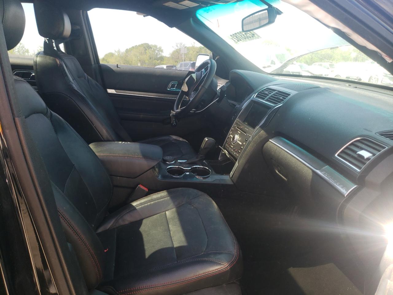 Photo 5 from auction – 2016 FORD EXPLORER S with VIN 1FM5K8GT0GGA55169