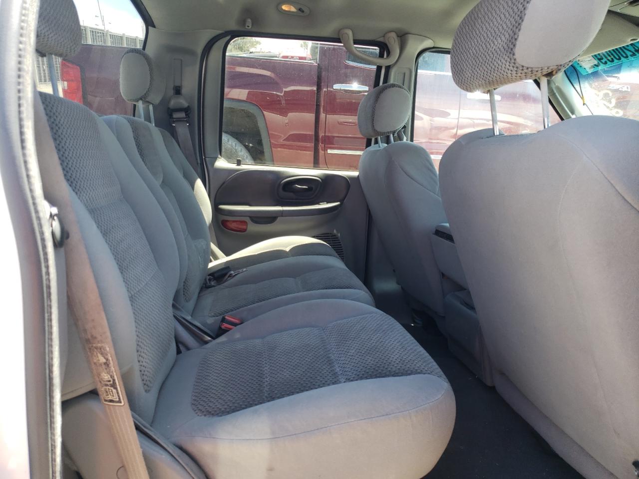 Photo 6 from auction – 2002 FORD F150 SUPER with VIN 1FTRW07L72KD88664