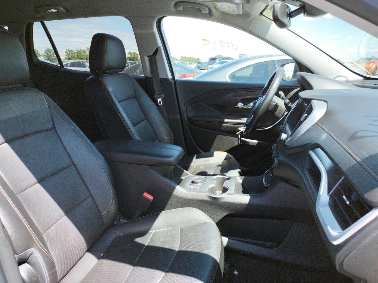 Photo 5 from auction – 2020 GMC TERRAIN SL with VIN 3GKALVEV1LL236200