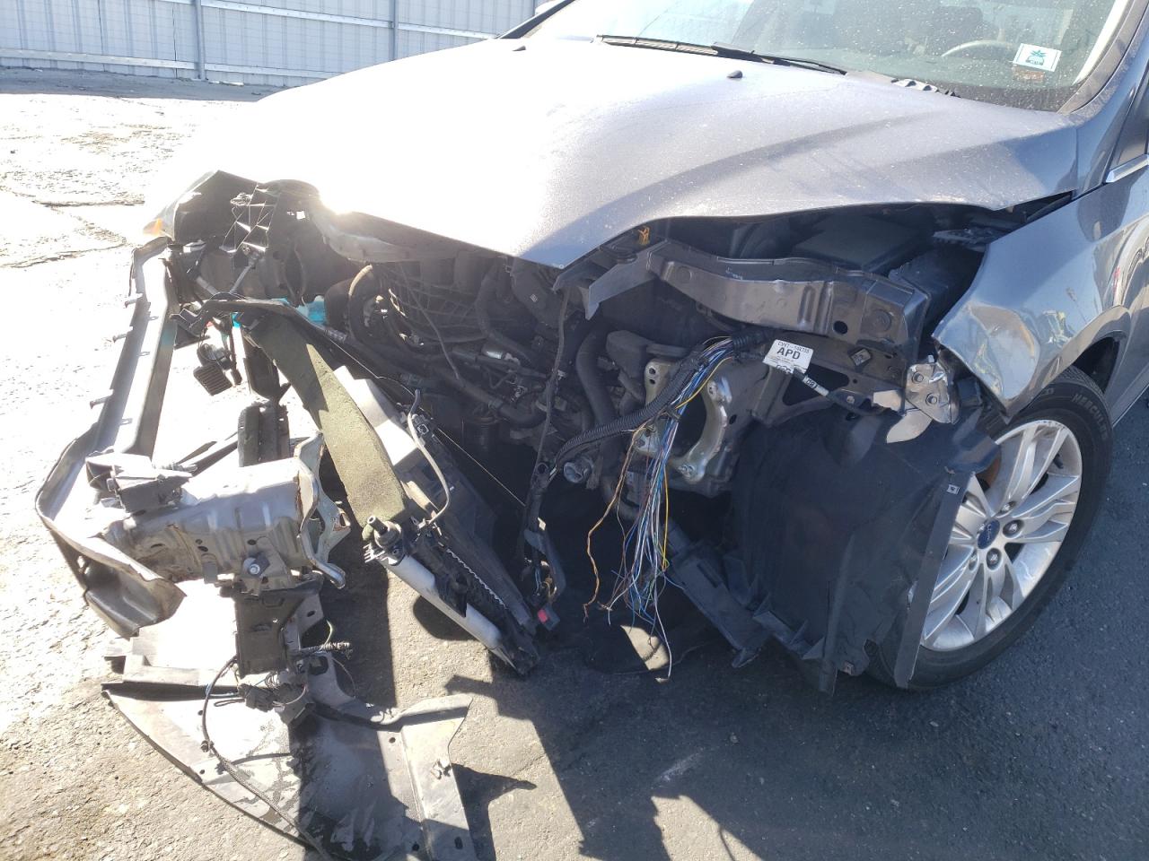 Photo 9 from auction – 2012 FORD FOCUS SEL with VIN 1FAHP3H23CL423377
