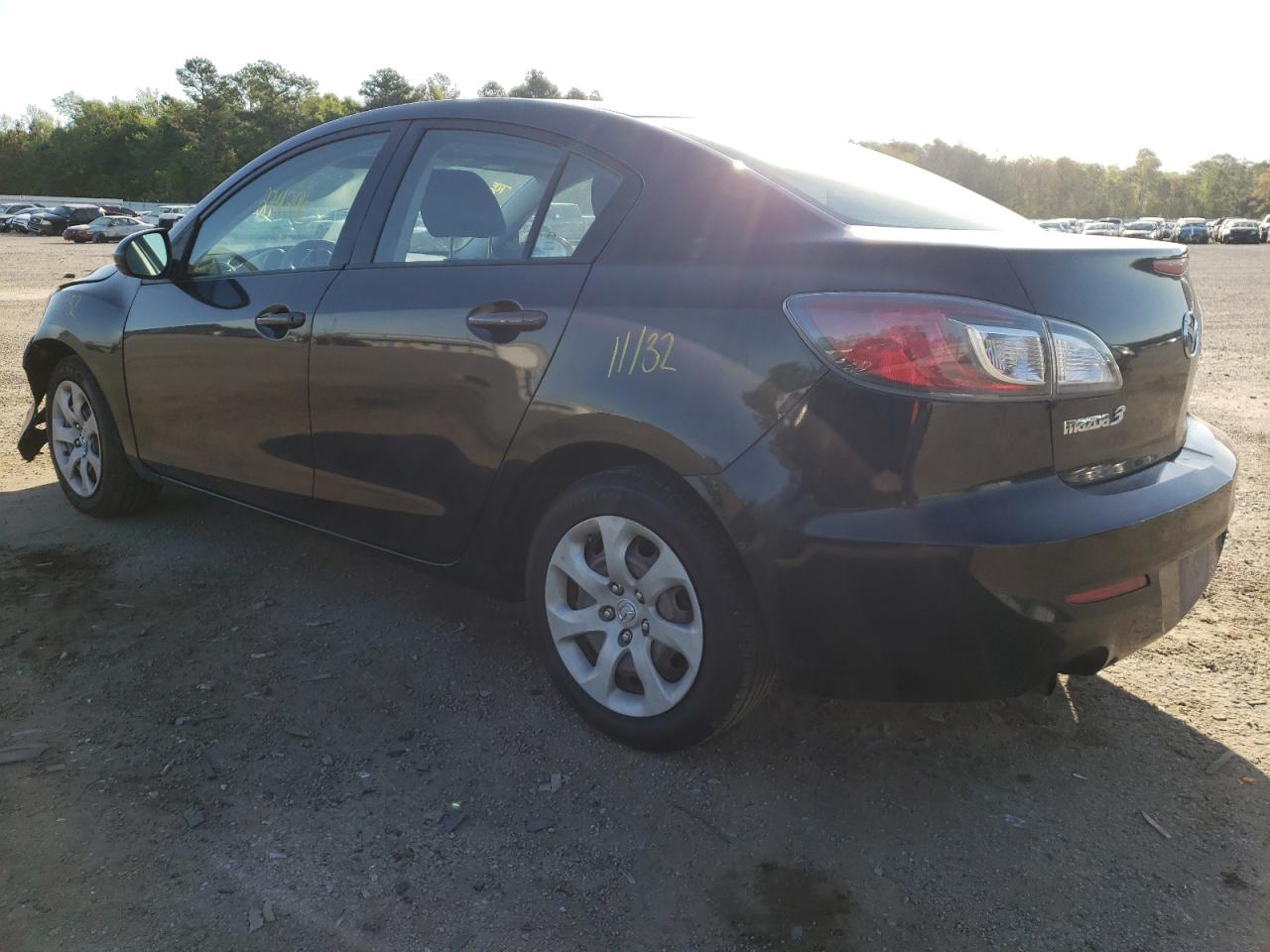 Photo 3 from auction – 2013 MAZDA 3 I with VIN JM1BL1TFXD1768574