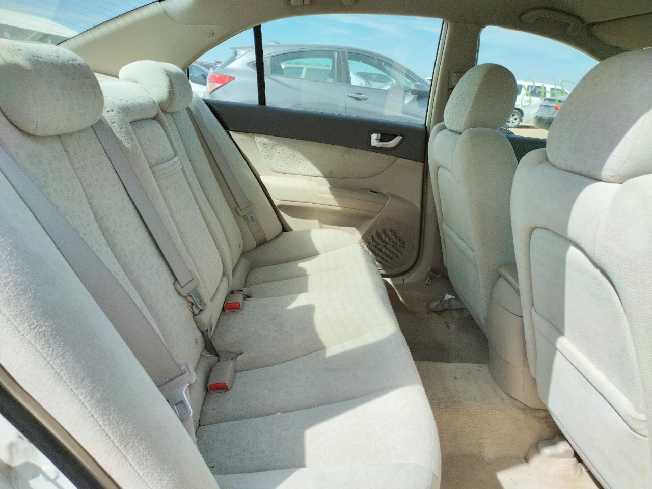 Photo 6 from auction – 2007 HYUNDAI SONATA SE with VIN 5NPEU46F97H159870