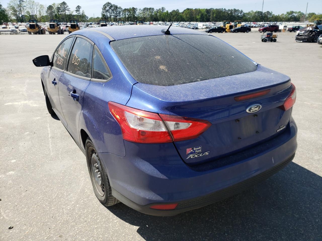 Photo 3 from auction – 2012 FORD FOCUS SE with VIN 1FAHP3F26CL399675