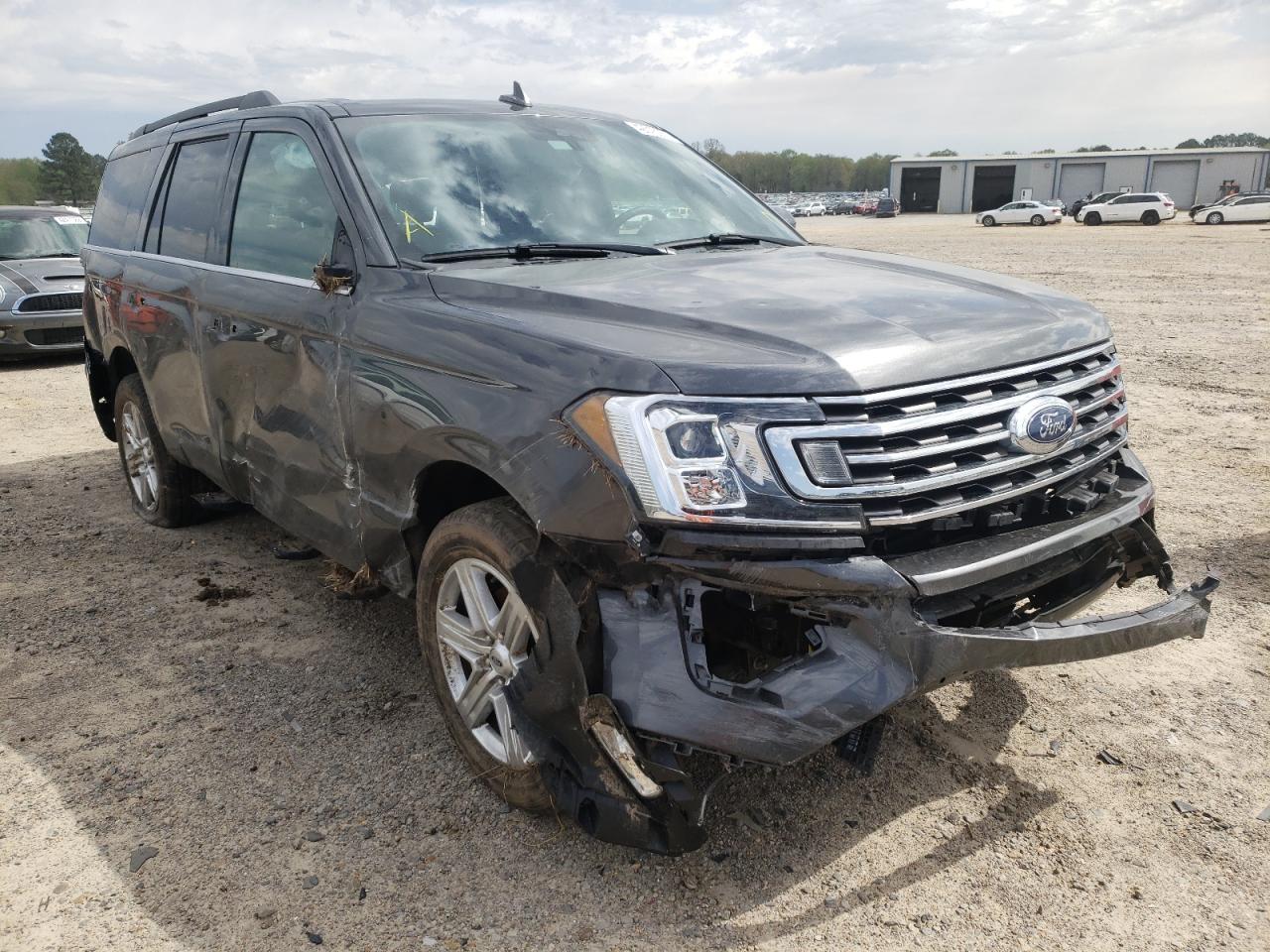 Photo 1 from auction – 2019 FORD EXPEDITION with VIN 1FMJU1HTXKEA84939