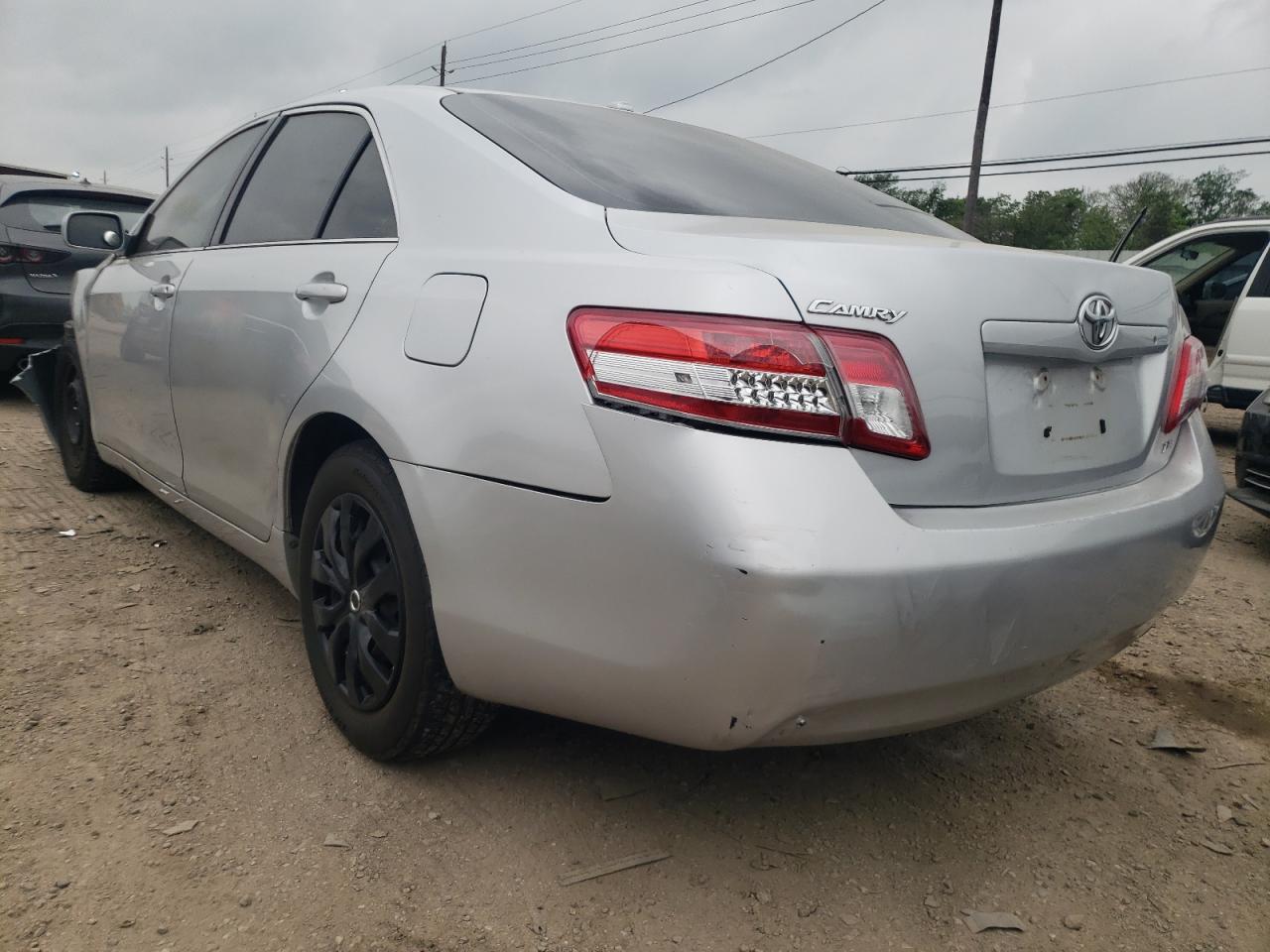 Photo 3 from auction – 2011 TOYOTA CAMRY BASE with VIN 4T1BF3EK3BU643680
