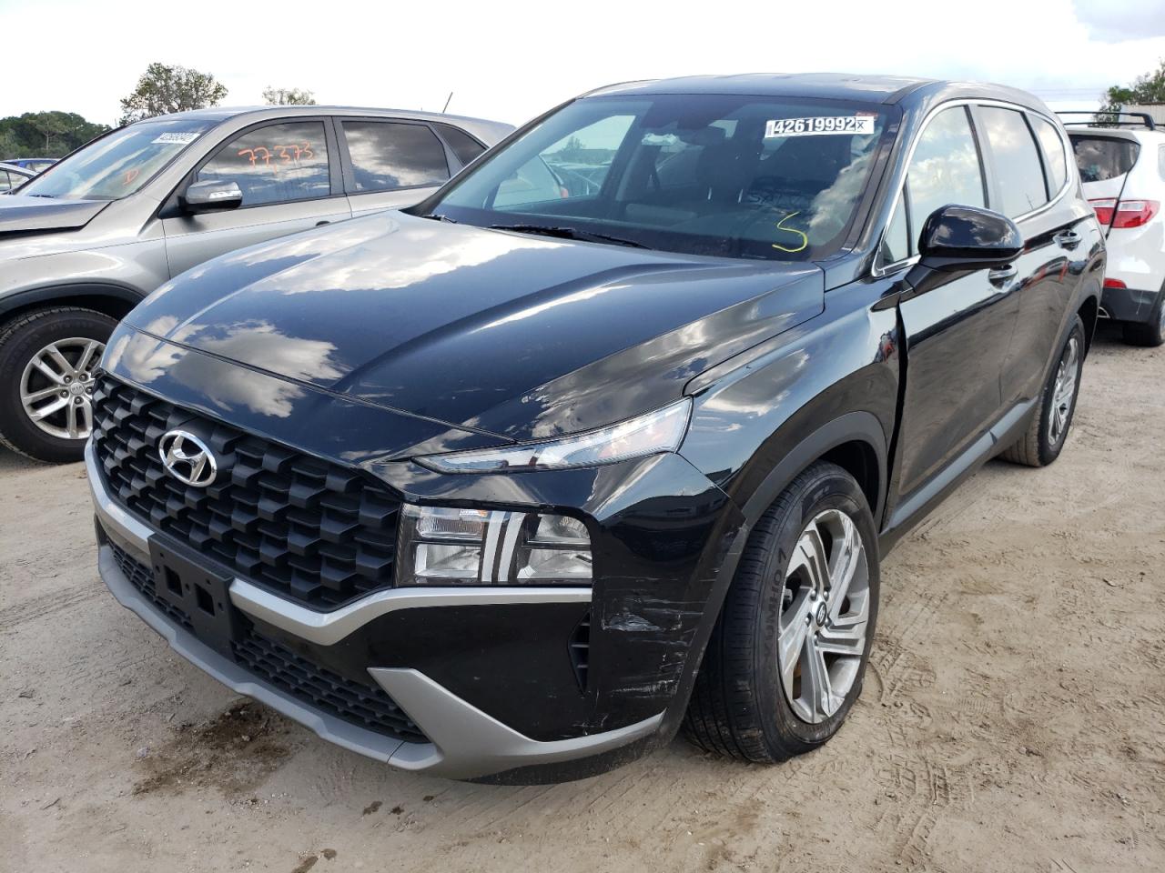 Фото 2 с аукциона – 2021 HYUNDAI SANTA FE S с VIN 5NMS14AJ3MH330256